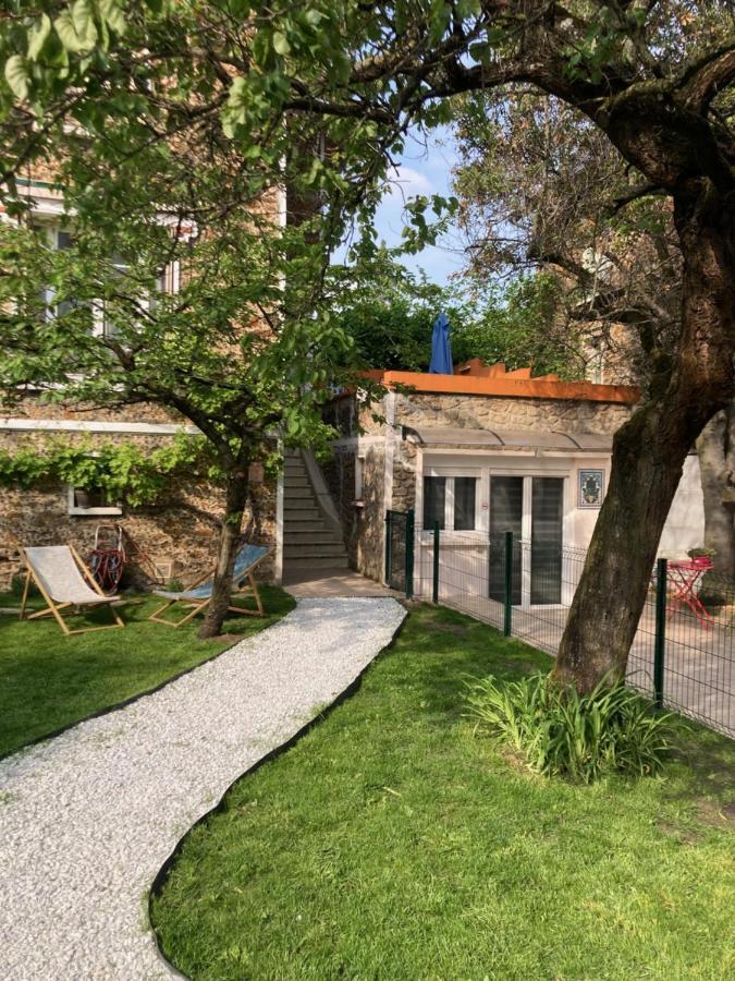 Suite Avec Terrasse Et Jardin Aux Portes De Paris Pavillons-sous-Bois Exterior photo